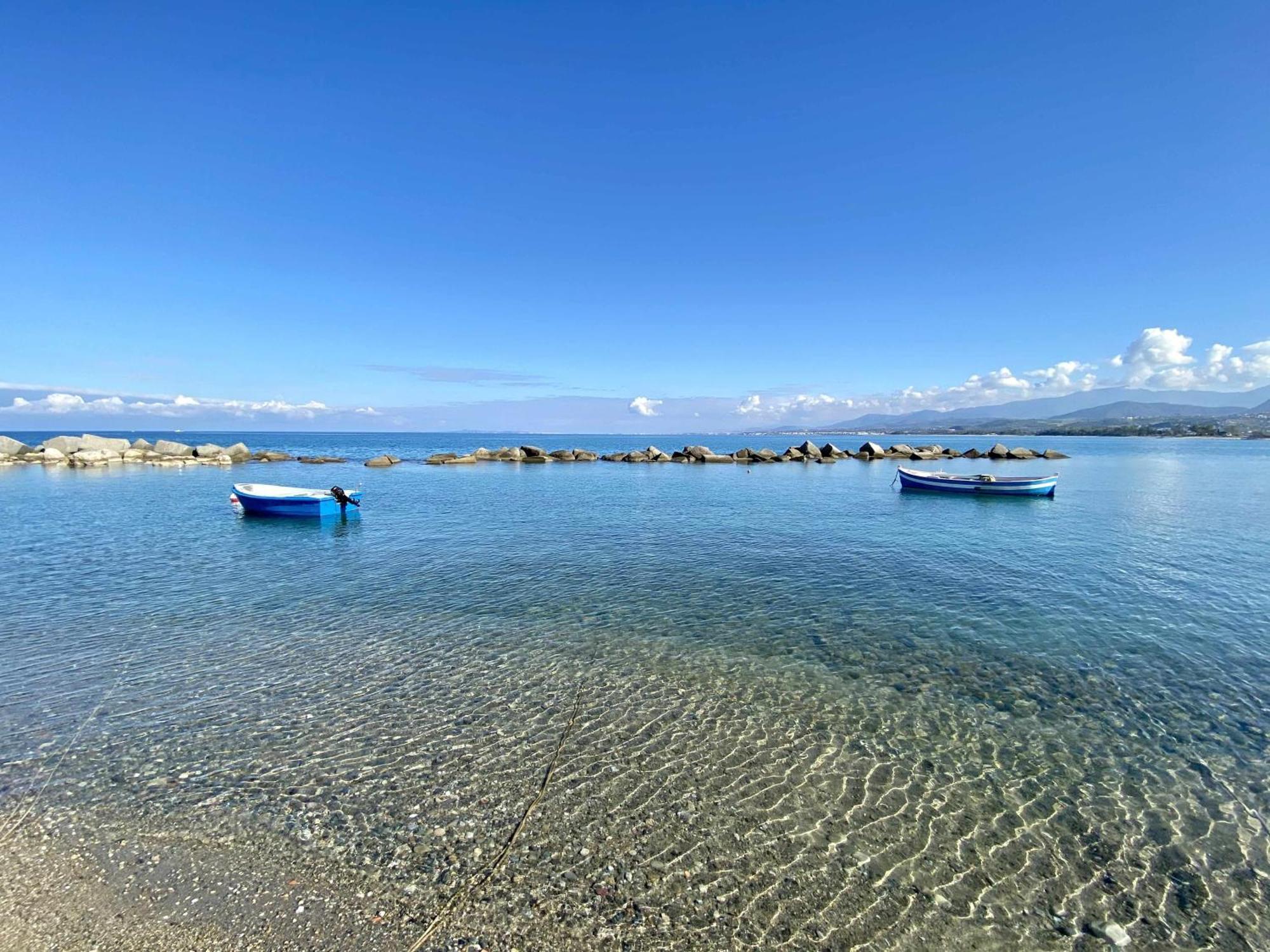 Appartamenti La Baia Del Rais Falcone Exteriér fotografie